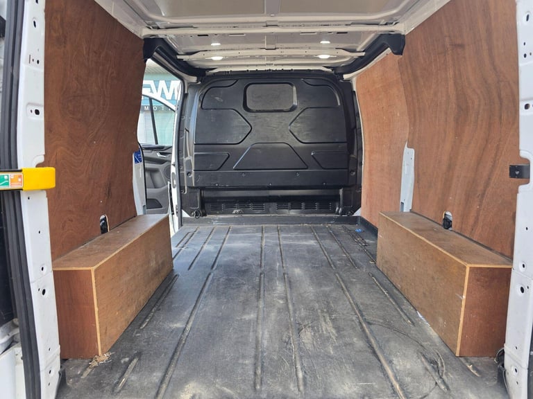  Ford Transit Custom 2.0 280 EcoBlue Limited L1 H1 Euro 6 (s/s) 5dr Diesel Manual