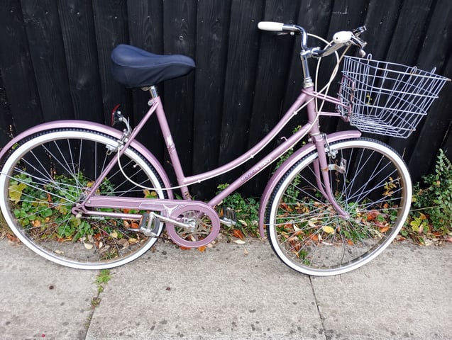 Ladies Raleigh Caprice bike, speed, 19 inch frame, basket, in