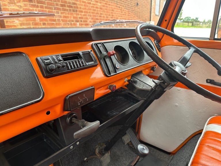 1975 Volkswagen T2 Bay Window Camper. Last Owner 17 Years. 