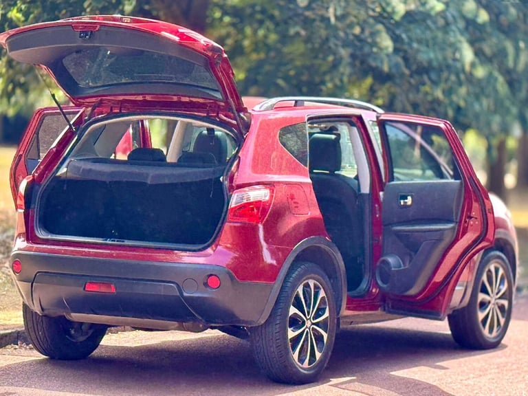 2013 Nissan Qashqai 1.6 Qashqai 360 CVT 5dr SUV Petrol Automatic