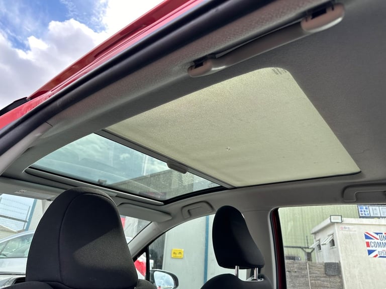 2011 Toyota Yaris 1.33 Dual VVT-i T Spirit Euro 5 5dr HATCHBACK Petrol Manual