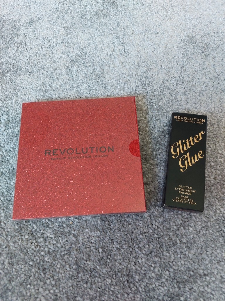image for Revolution Pressed Glitter Palette With Glue