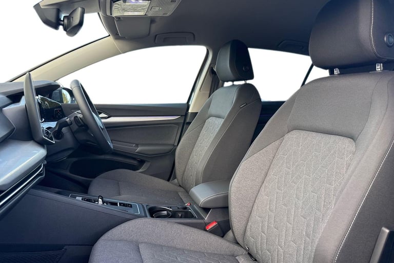 2025 Volkswagen Golf 1.5 eTSI 150 Match 5dr DSG Hatchback PETROL Automatic