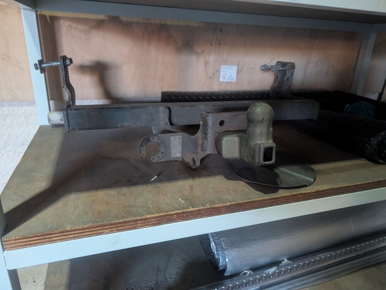 Transit custom tow bar