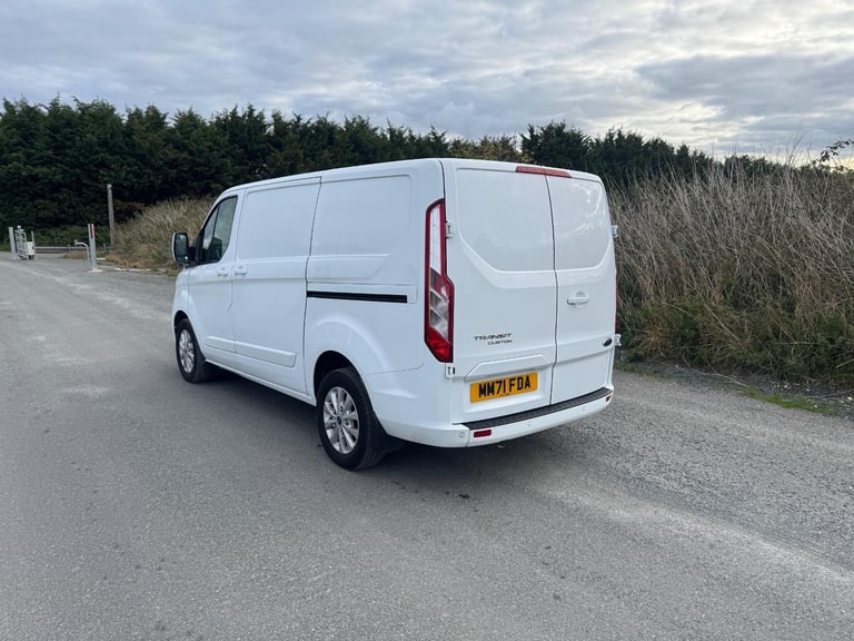 Ford Transit Custom 2.0 300 EcoBlue Limited Panel Van 5dr Diesel Manu... 2021/71