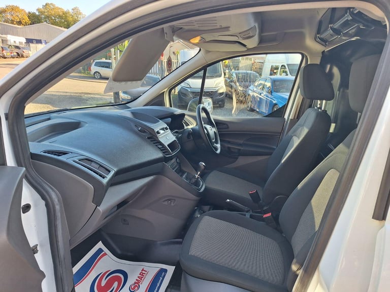 FORD TRANSIT CONNECT 1.5 220 EcoBlue White Manual Diesel, 2018
