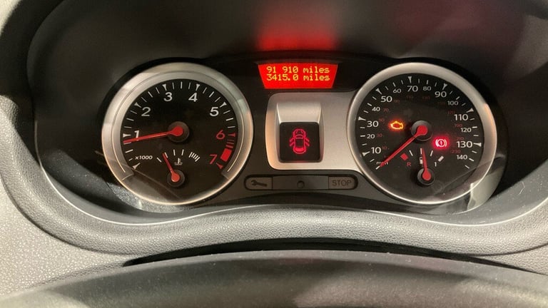2012 Renault Clio 1.2 16V I-Music 3dr HATCHBACK Petrol Manual