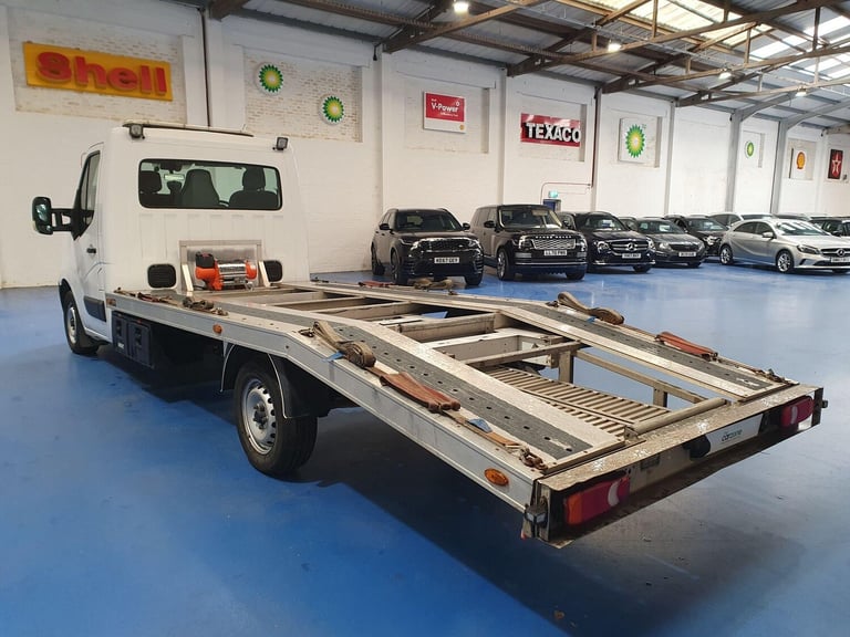 2020 Nissan NV400 2.3 dci 150ps H1 Tekna Platform Cab Diesel Manual