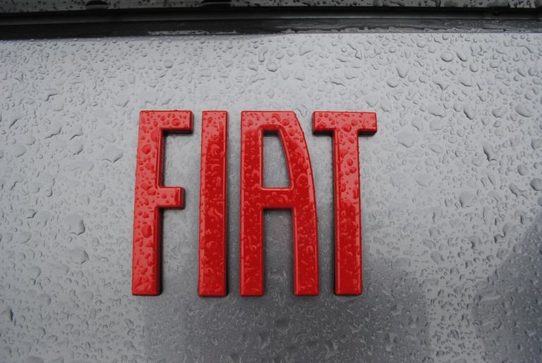 2023 Fiat 500 87kW Red 42kWh 3dr Auto Hatchback Electric Automatic