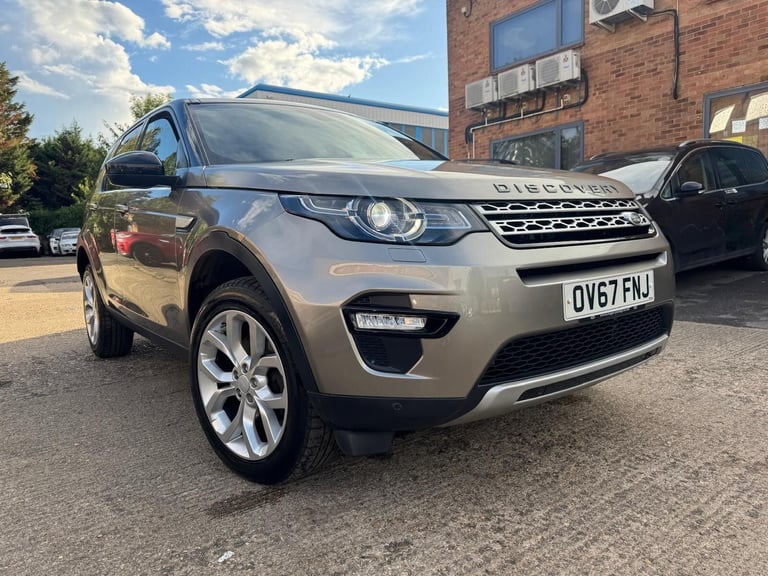 image for 2017 Land Rover Discovery Sport 2.0 TD4 HSE 4WD Euro 6 (s/s) 5dr ESTATE Diesel Manual