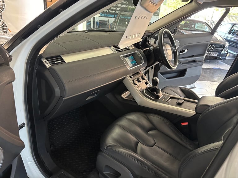 2014 Land Rover Range Rover Evoque 2.2 SD4 Pure  ESTATE Diesel Manual