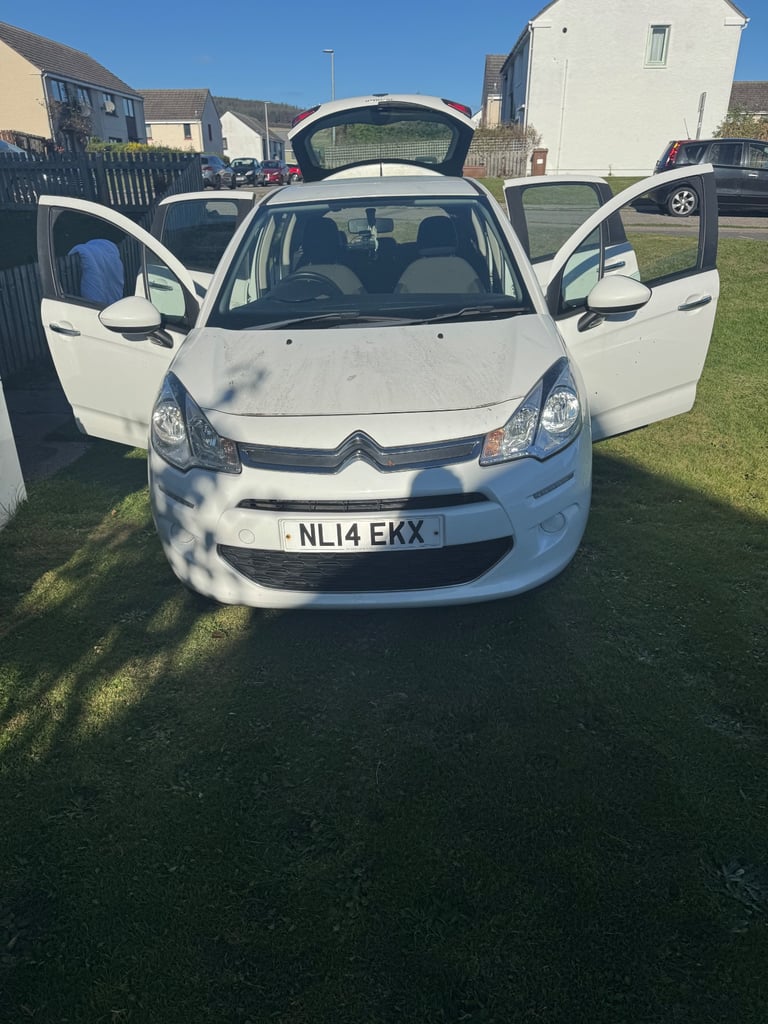 Citroen, C3, Hatchback, 2014, Manual, 1560 (cc), 5 doors