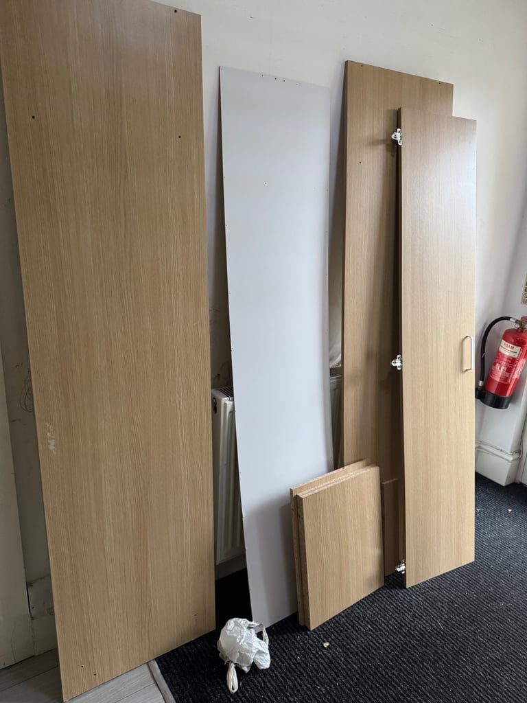 Single wardrobe, Like new