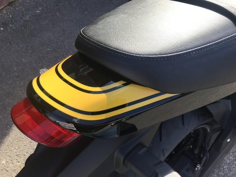 Kawasaki Z650RS Ex-demo 25reg 212miles Warranty til March 29