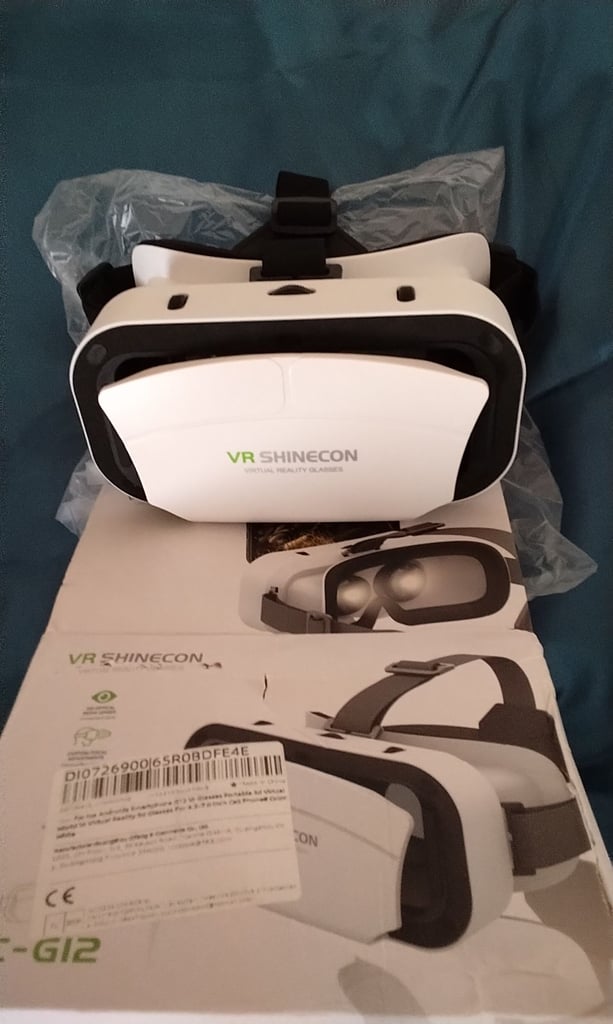 Brand new VR glasses 