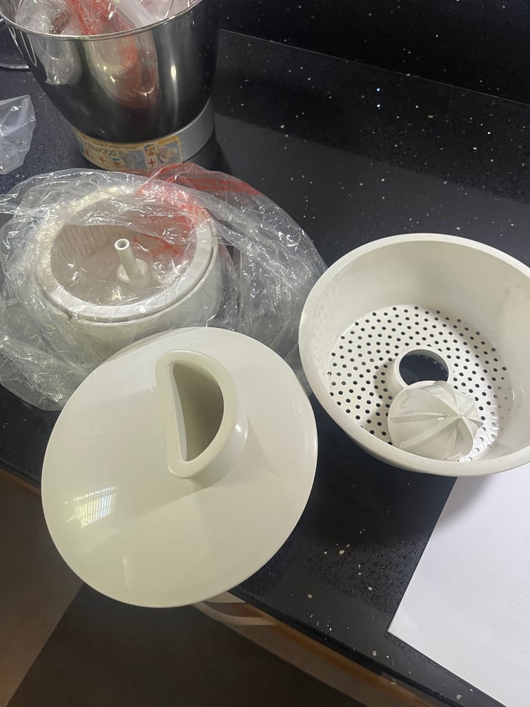 Kenwood food processor, mixer, juicer UNUSED