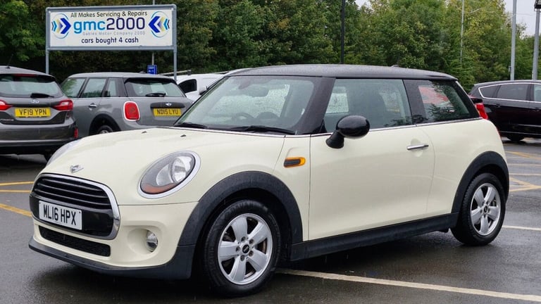 image for 2016 MINI Hatch 1.5 Cooper Hatchback 3dr Petrol Manual Euro 6 (s/s) (136 ps) Hatchback Petrol Manual