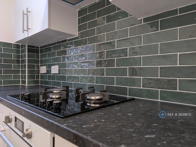 2 bedroom house in Raby Street, Leeds, LS7 (2 bed) (#2639672)