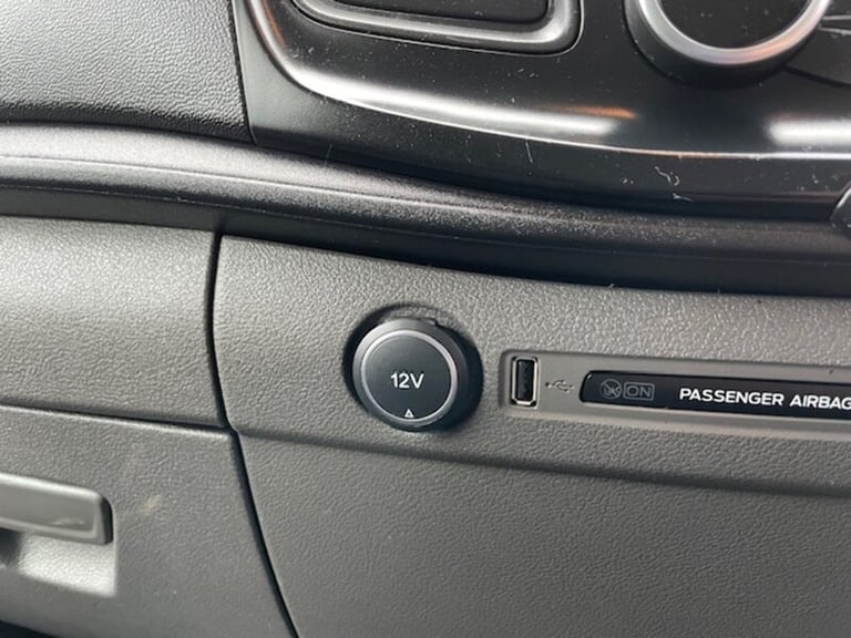 2018 Ford Transit Custom 2.0 TDCi 105ps Low Roof Van PANEL VAN DIESEL Manual