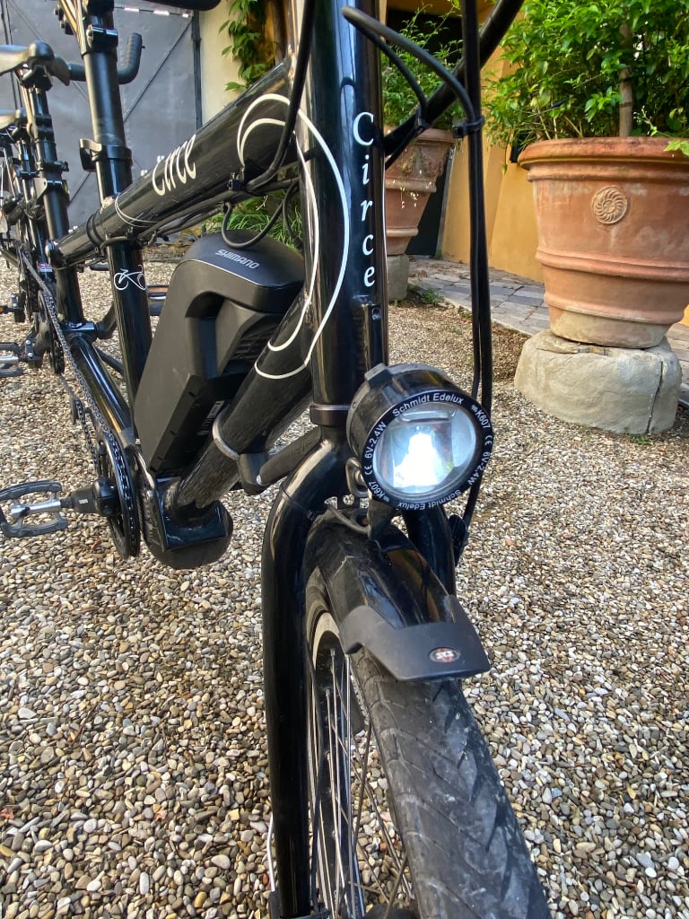 Circe Helios Triplet: Electric Tandem for three persons.