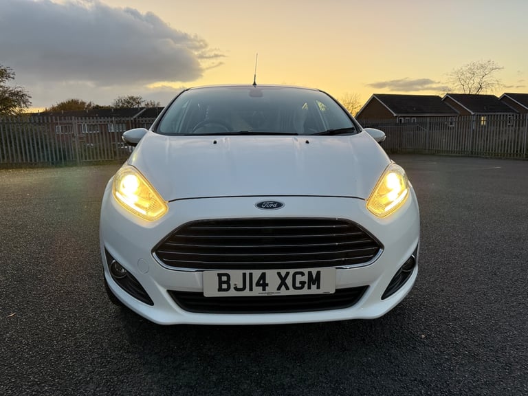 Ford, FIESTA, Hatchback, 2014, Manual, 998 (cc), 5 doors