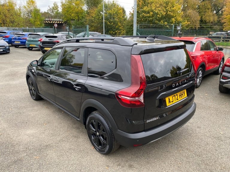 2022 Dacia Jogger 1.0 TCe Extreme SE 5dr MPV PETROL Automatic