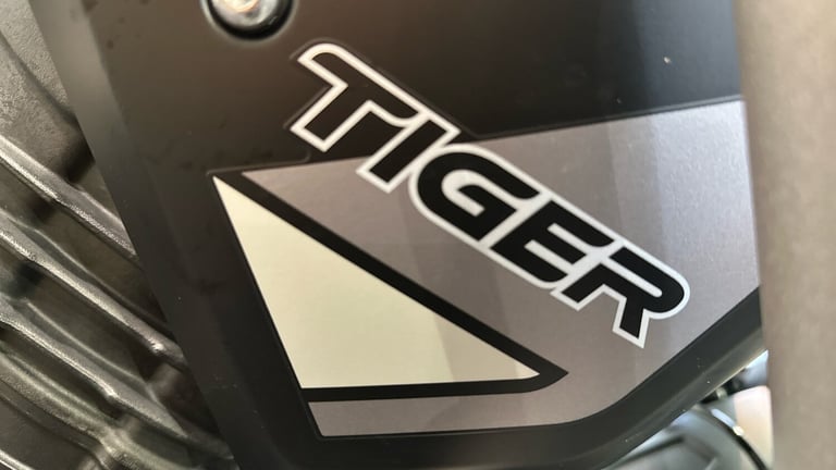 2023 Triumph Tiger 1200 GT Pro (22MY) ENDURO Petrol Manual