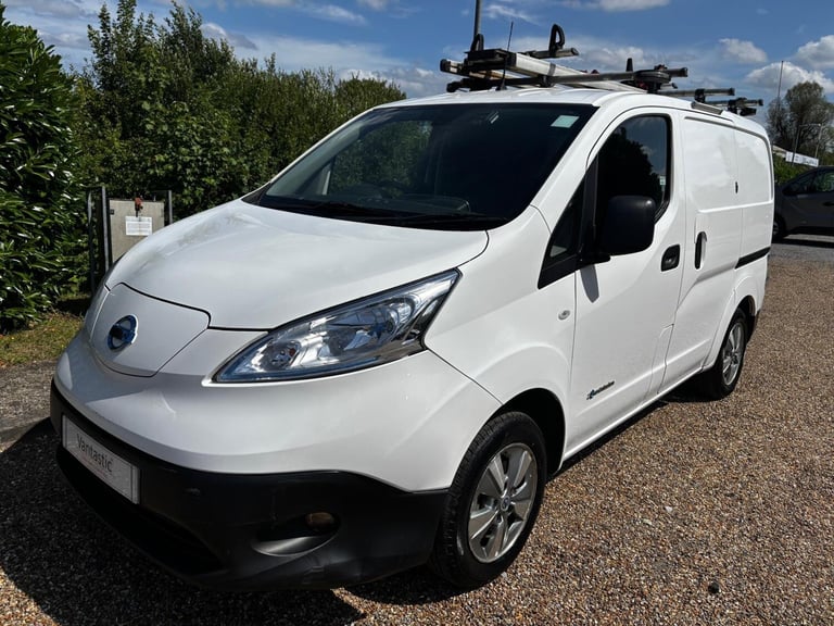 2021 NISSAN E-NV200 80KW TEKNA AUTO 40KWH SAT NAV ALLOYS AIR CON FULLY ELECTRIC