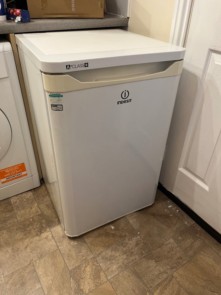 image for Indesit A* CLASS mini fridge freezer
