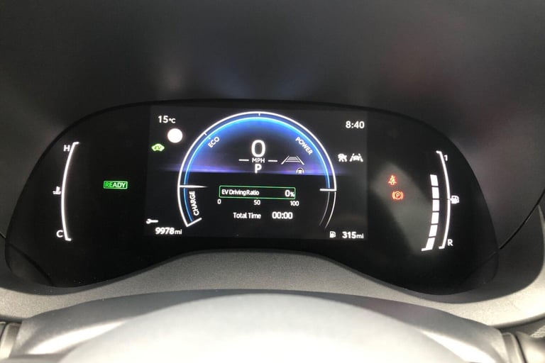 2025 Toyota Yaris 1.5 Hybrid Design 5dr CVT HATCHBACK PETROL/ELECTRIC Automatic
