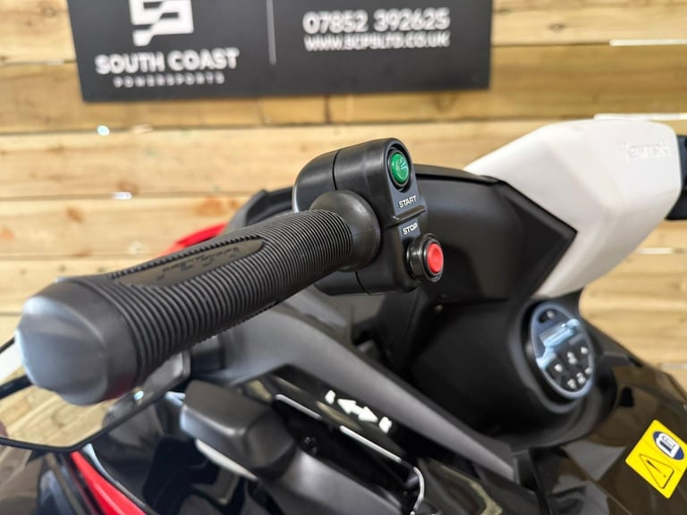 KAWASAKI STX 160LX 2024 JET SKI BRAND NEW GENUINE UK DEALER