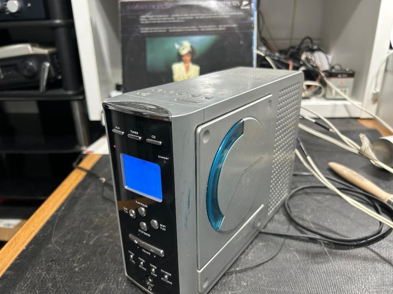 Woolworths CD Player Radio stereo micro system