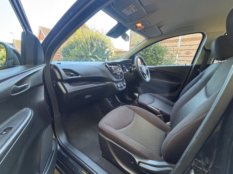 2016 Vauxhall Viva 1.0 SE Low mileage 5 doors
