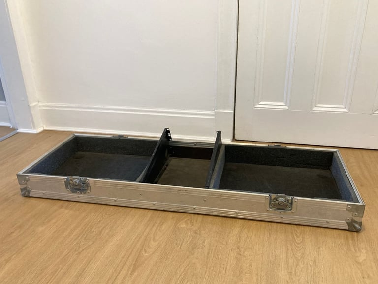 DJ Decks Flight Cases Metal Coffin Style