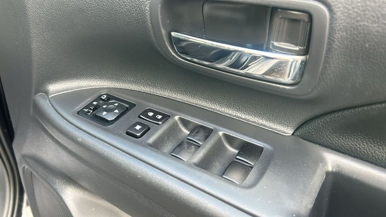 2016 Mitsubishi Outlander 2.3L GX 4 DI-D SUV 5dr Diesel Manual Euro 6 (147 bhp) SUV Diesel Manual