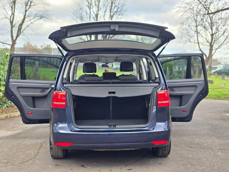 2012 Volkswagen Touran 1.4 TSI BlueMotion Tech SEL DSG Euro 6 (s/s) 5dr MPV Petrol Automatic