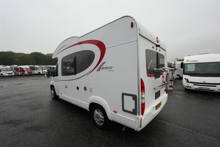 Burstner Ixeo Time it 585 FIAT 4 BERTH 4 TRAVEL SEAT MOTORHOME
