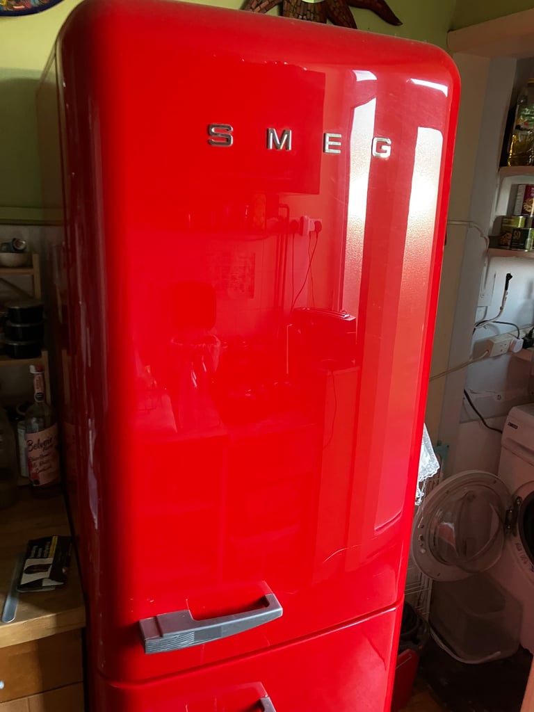 SMEG Fridge freezer