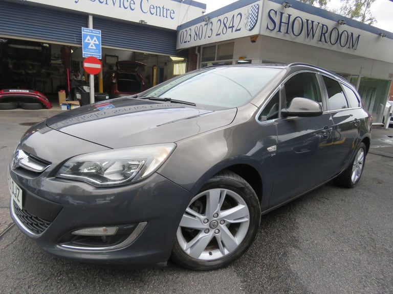 2014 Vauxhall Astra 1.7 CDTi ecoFLEX SRi Sports Tourer Euro 5 (s/s) 5dr ESTATE Diesel Manual