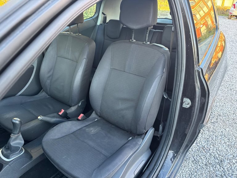 2009 Renault Clio 1.2 TCe 16v Dynamique 3dr HATCHBACK Petrol Manual