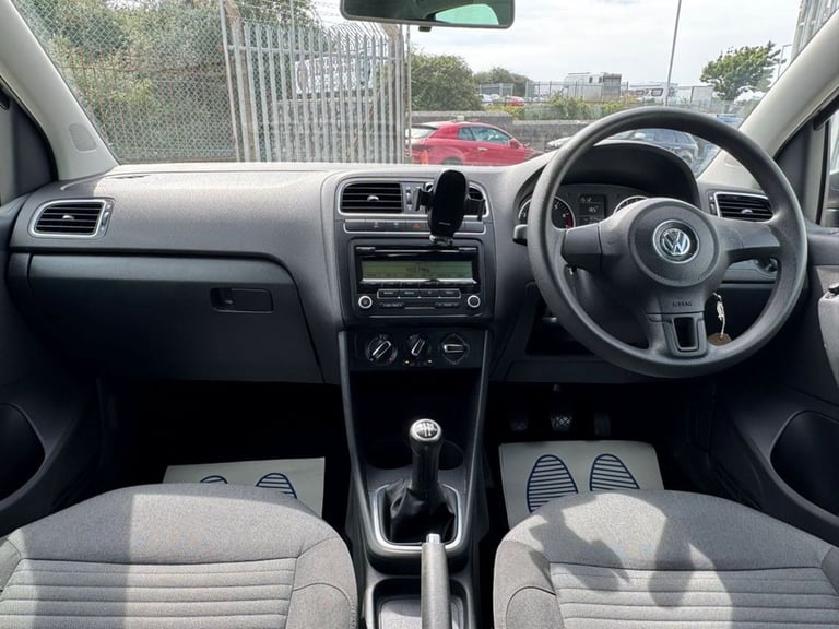 2011 61 VOLKSWAGEN POLO 1.2 MATCH HATCHBACK 5DR PETROL MANUAL EURO 5 (60 PS)