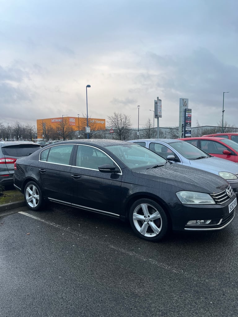 Volkswagen, PASSAT, Saloon, 2011, Manual, 1968 (cc), 4 doors