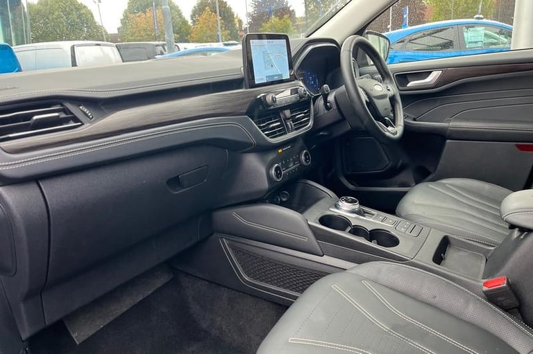 2024 Ford Kuga 2.5 Duratec 14.4kWh Vignale SUV 5dr Petrol Plug-in Hybrid CVT Euro 6 (s/s) SUV Hyb...