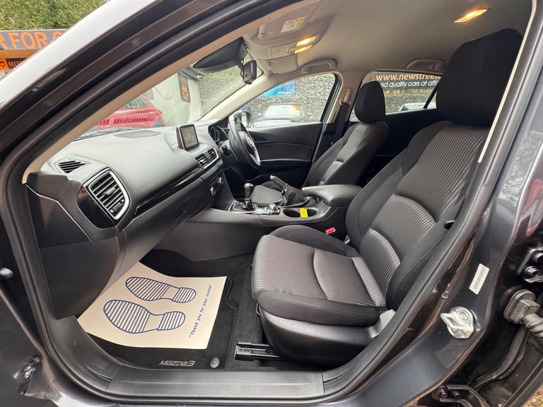2015 Mazda Mazda3 2.0 SKYACTIV-G SE-L Euro 6 (s/s) 5dr HATCHBACK Petrol Manual
