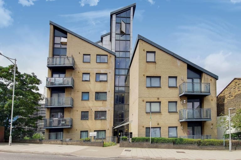 Modern 2 bedrooms flat Ilford in Redbridge, London Gumtree