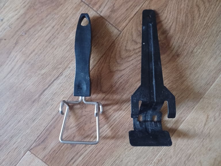 Cookworks mini oven nearly new