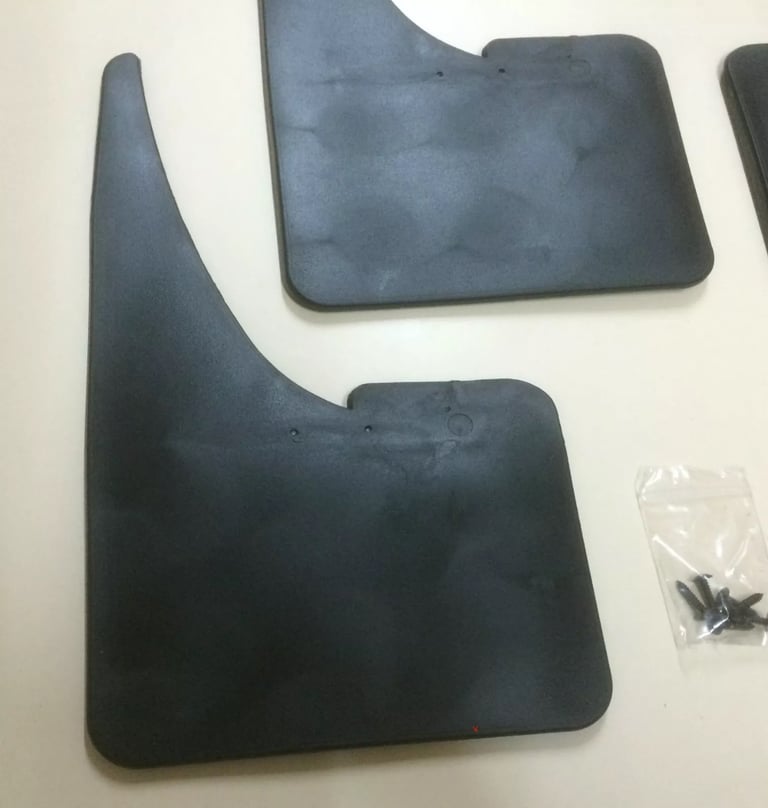 UNIVERSAL Car Rubber Black MUDFLAPS Mud Flaps SET of 4 Front & Rear new 