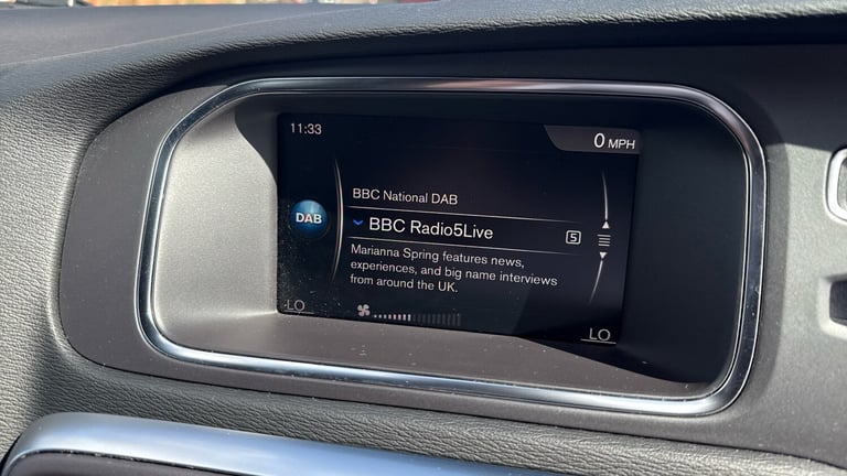 2019 Volvo V40 1.5 T3 R-Design Edition Hatchback 5dr Petrol Auto Euro 6 (s/s) (152 ps) Hatchback ...