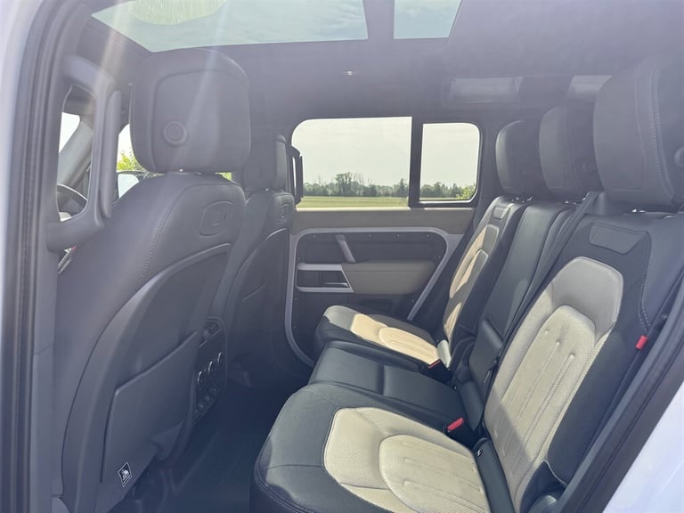 2021 Land Rover Defender 110 X-DYNAMIC HSE D300 7 SEATS WITH HAWKE CONVERSION SUV Diesel Automatic