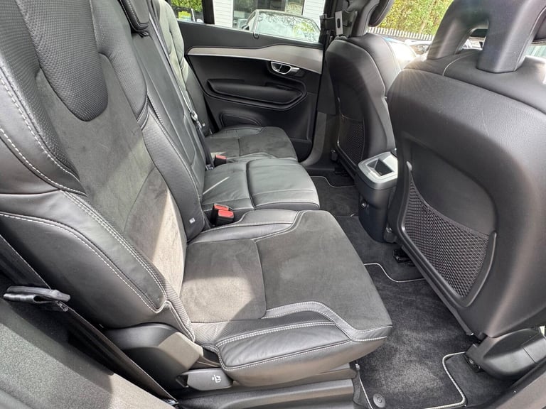 2019 Volvo XC90 2.0 B5 MHEV R-Design Pro Auto 4WD Euro 6 (s/s) 5dr ESTATE Diesel/Electric Hybrid ...